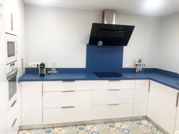 Swarovski Lujosa Casa Con Piscina En Calella 빌라